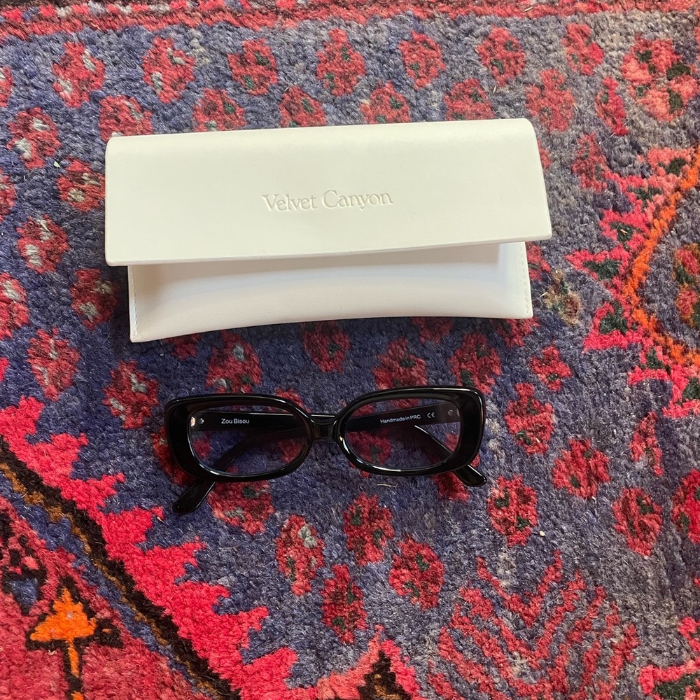 Velvet Canyon Black/Blue Zou Bisou Sunglasses